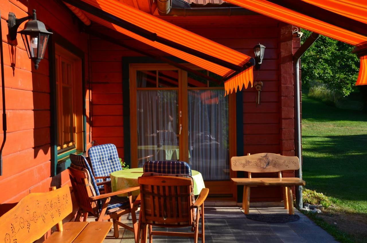 Ferienwohnung Nostalgie Ehrenhausen Exterior foto